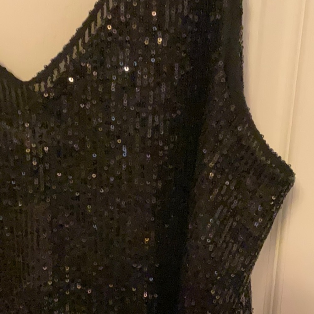 Stunning Loft Sequin Shell Nwt - image 2
